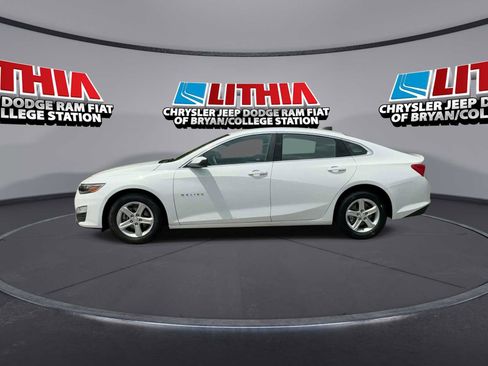 Used 2023 Chevrolet Malibu LS FWD image 5