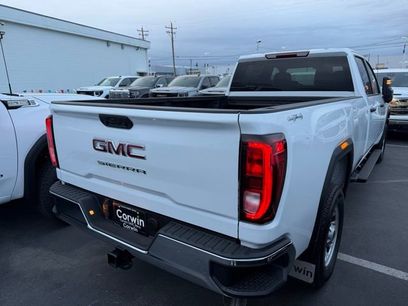 New 2026 GMC Sierra 2500 Pro w/ Convenience Package