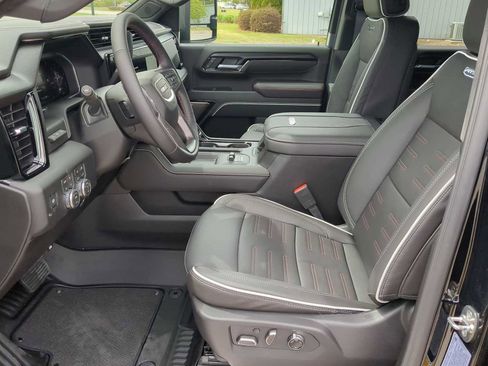 New 2026 GMC Sierra 2500 AT4X w/ LPO, Black Badging Package image 14