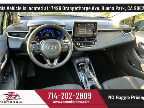 Used 2021 Toyota Corolla LE FWD image 18