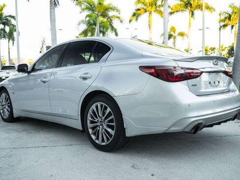 Used 2019 INFINITI Q50 Luxe w/ Essential Package (3.0T Luxe) image 8