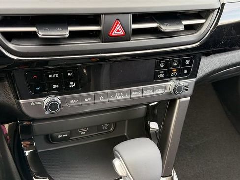 New 2026 Kia Seltos S AWD/4WD image 19
