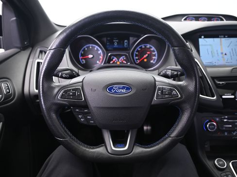 Used 2016 Ford Focus RS image 37
