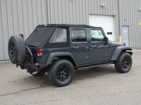 Used 2017 Jeep Wrangler Unlimited Sport AWD/4WD image 6