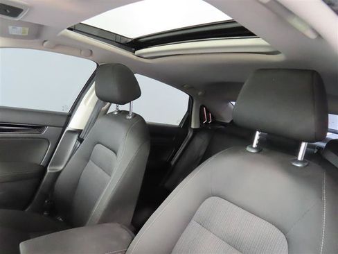 Used 2023 Honda Civic EX image 18
