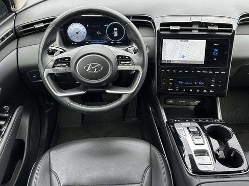 Certified 2024 Hyundai Tucson Limited AWD/4WD image 9