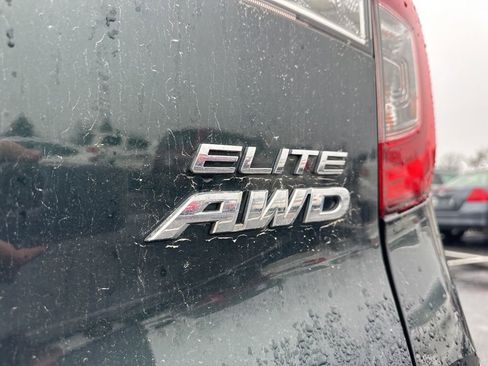 Used 2019 Honda Pilot Elite image 4