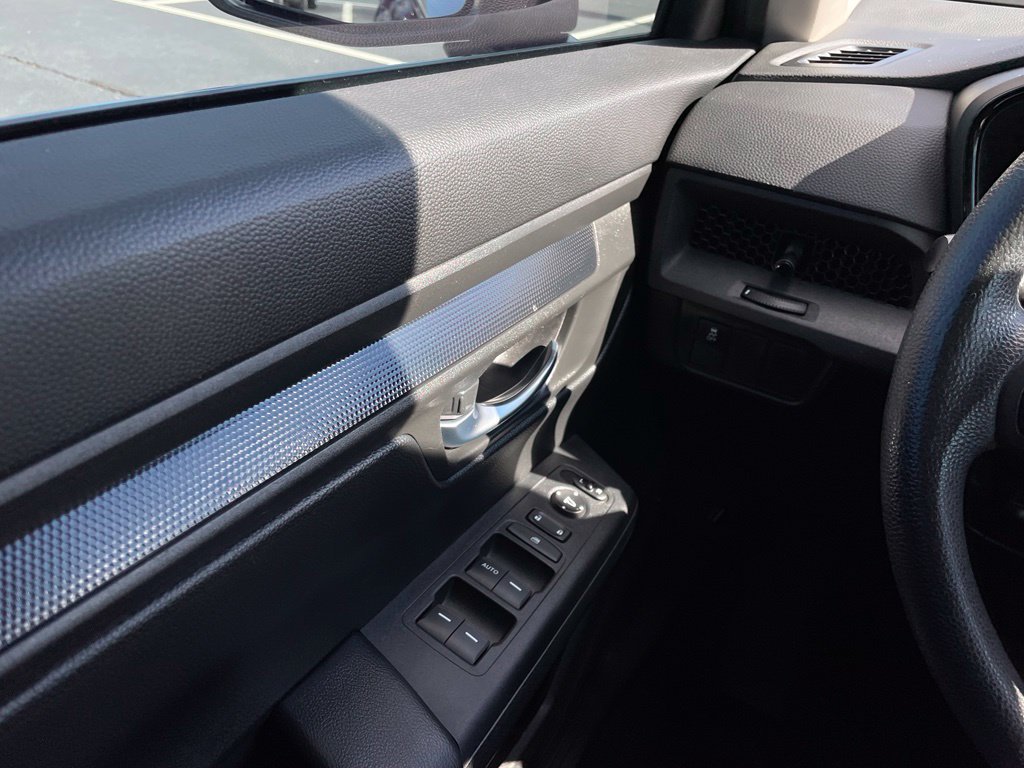 Used 2024 Honda CR-V LX image 22