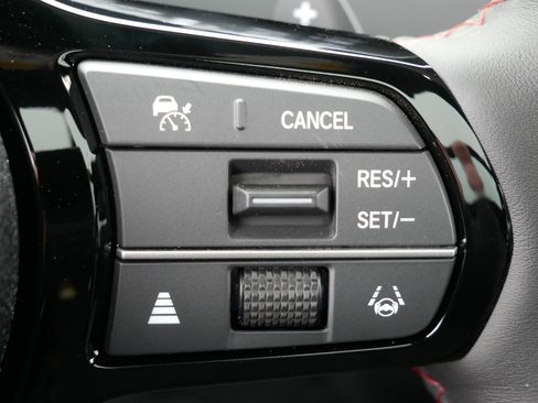 New 2026 Honda Pilot Black Edition image 17