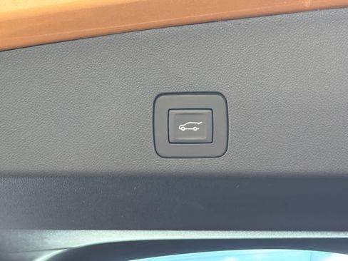 Used 2025 Buick Encore GX Preferred FWD image 8