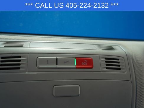 Used 2024 Volkswagen Jetta SE image 39