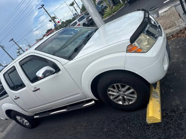 Used 2014 Nissan Frontier SV w/ SV Value Truck Package RWD image 4
