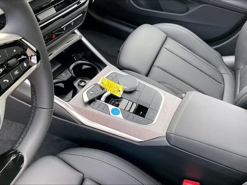 New 2026 BMW i4 eDrive40 RWD image 7