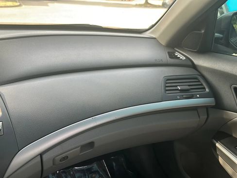 Used 2010 Honda Accord EX-L image 34