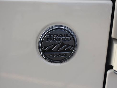 Used 2022 Jeep Wrangler Sport S image 10