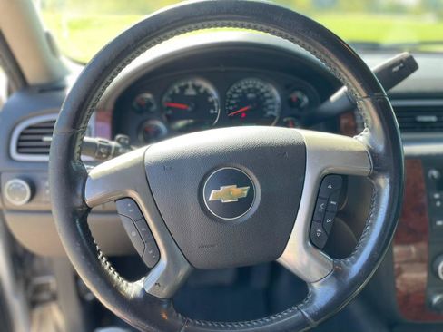 Used 2011 Chevrolet Avalanche LS w/ Regional Value Package image 12