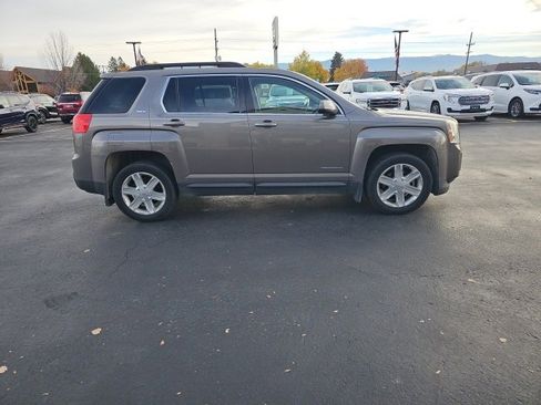 Used 2011 GMC Terrain SLT image 51