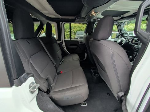 Certified 2023 Jeep Wrangler Sport image 16