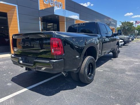 New 2026 RAM 3500 Big Horn AWD/4WD image 24