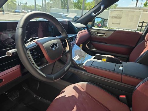 New 2026 INFINITI QX80 Autograph w/ Premium Cargo Package AWD/4WD image 19