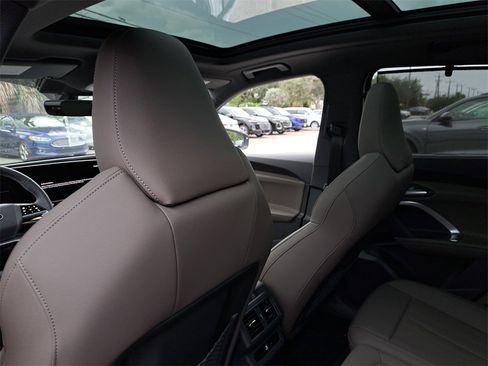 New 2025 Audi Q5 2.0T Premium Plus image 26