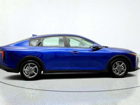 Used 2025 Kia K4 FWD image 4