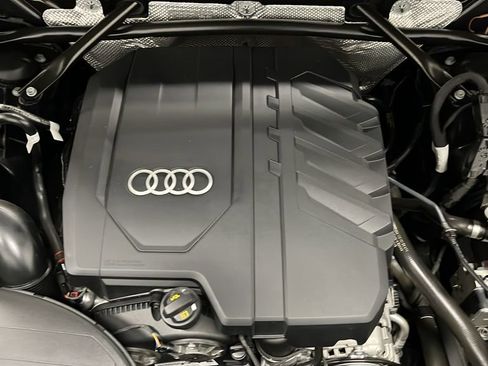 Used 2023 Audi Q5 2.0T Premium w/ Convenience Package AWD/4WD image 35