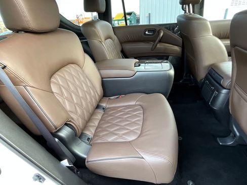 Used 2024 Nissan Armada Platinum w/ Captain's Chairs Package image 28