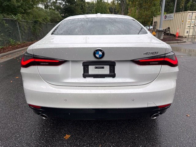 Used 2025 BMW 430i Coupe w/ Premium Package RWD image 6