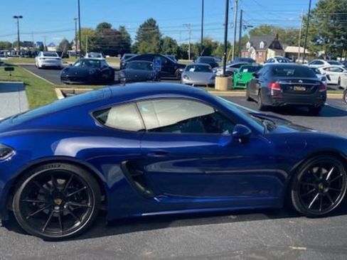 Used 2021 Porsche 718 Cayman GTS RWD image 6