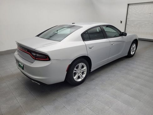 Used 2022 Dodge Charger SXT RWD image 10