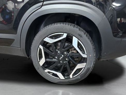 Used 2024 Kia Seltos SX image 29
