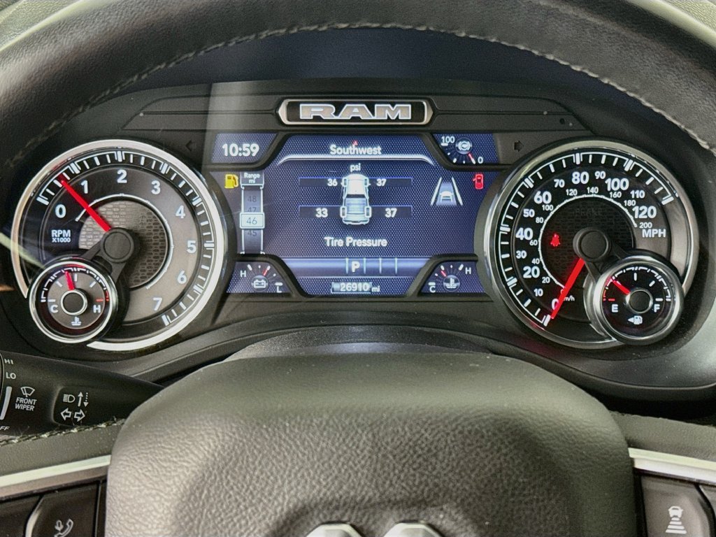Used 2025 RAM 1500 Big Horn AWD/4WD image 13