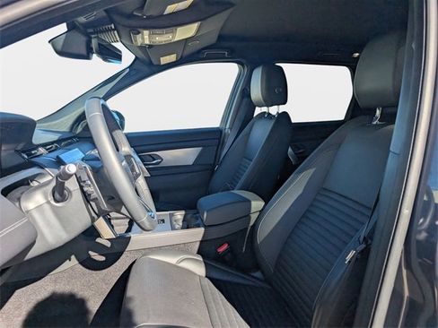 Used 2024 Land Rover Discovery Sport Dynamic SE image 15