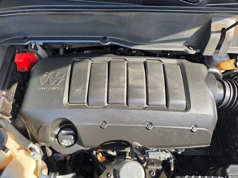 Used 2015 GMC Acadia SLT FWD image 50