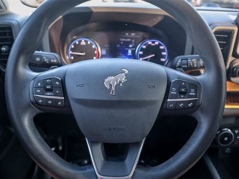 Used 2021 Ford Bronco Sport Badlands image 11