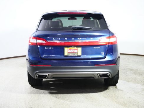 Used 2017 Lincoln MKX Reserve w/ Lincoln MKX Climate Package AWD/4WD image 6