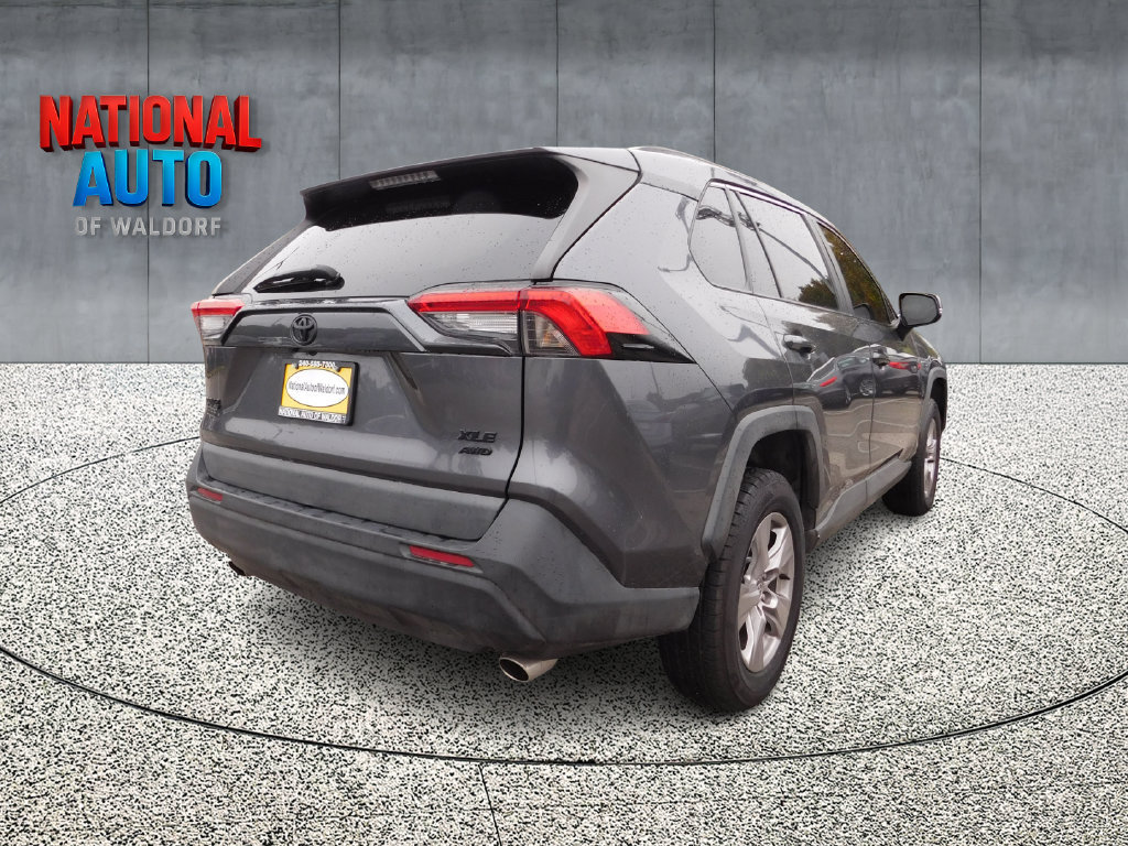 Used 2022 Toyota RAV4 XLE AWD/4WD image 8