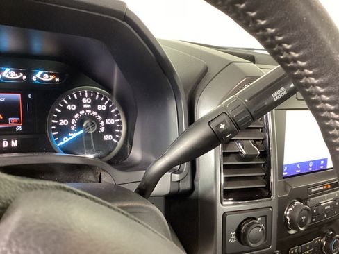 Used 2019 Ford F150 XLT w/ Equipment Group 302A Luxury AWD/4WD image 24