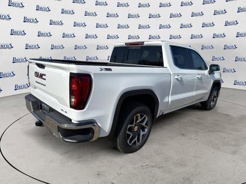 New 2026 GMC Sierra 1500 SLE image 7