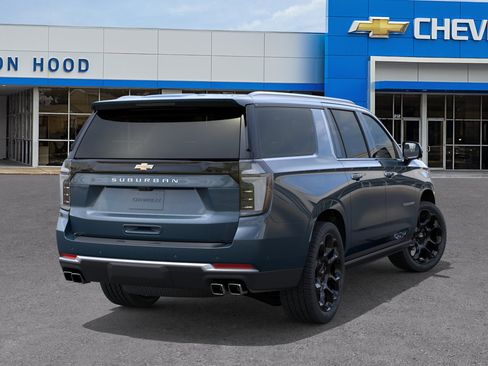 New 2026 Chevrolet Suburban High Country AWD/4WD image 4