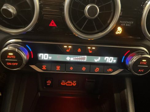 Used 2025 Nissan Sentra SV w/ All-Weather Package image 8