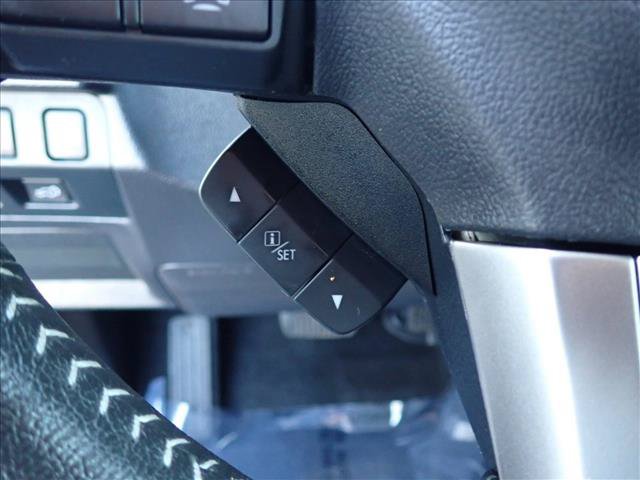 Used 2017 Subaru Forester 2.5i Touring AWD/4WD image 17
