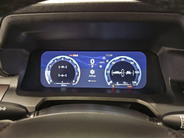 Certified 2025 Toyota Tacoma TRD Off-Road AWD/4WD image 22
