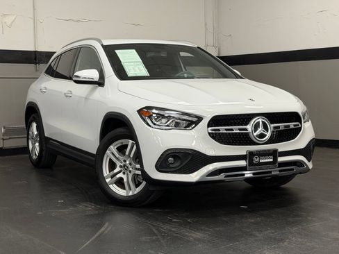 Certified 2023 Mercedes-Benz GLA 250 4MATIC image 2