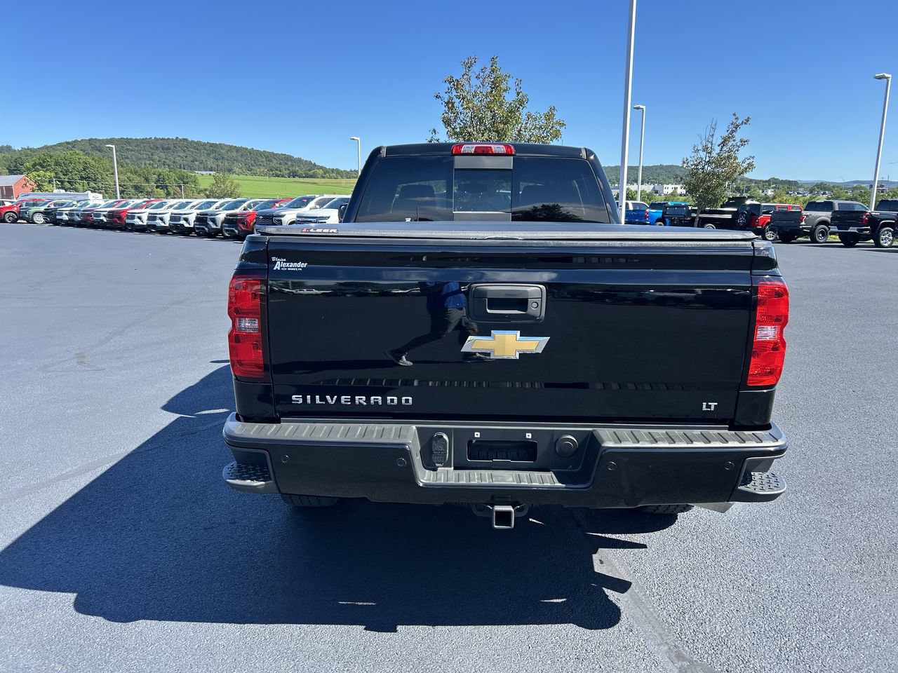 Used 2018 Chevrolet Silverado 1500 LT w/ All Star Edition AWD/4WD image 6