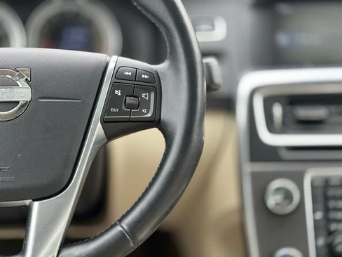 Used 2013 Volvo S60 T5 FWD image 33