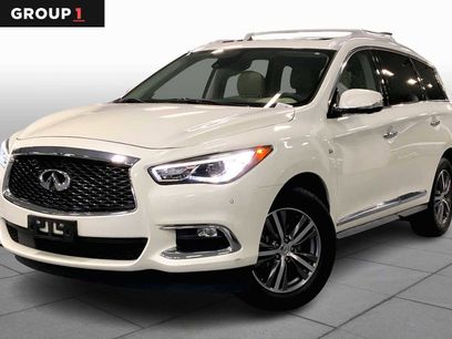 Used 2020 INFINITI QX60 Luxe w/ Essential Package