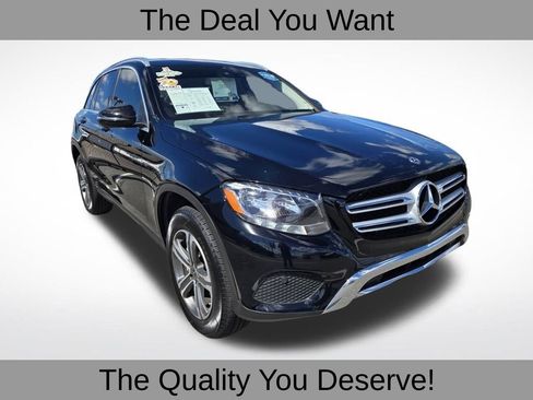 Used 2019 Mercedes-Benz GLC 300 image 1