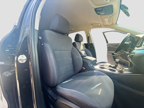 Used 2019 Kia Sorento FWD image 30
